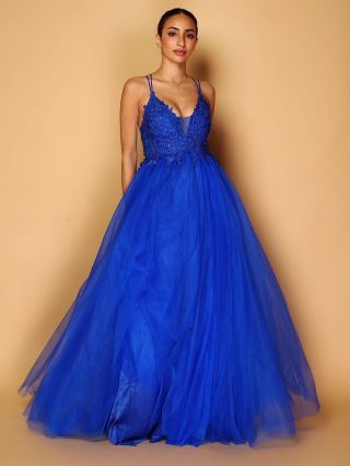 Šaty Paris, které si zamiluješ na první pohled, dotek i obléknutí 🔝 A co víc … naše kolekce jsou evropské a jsou vhodné i...